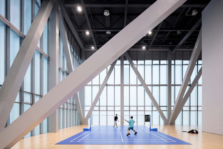 记者称阿隆索已被解雇只差官宣，阿韦洛亚或接任